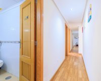 Resale - Apartment - Torrevieja - Centro