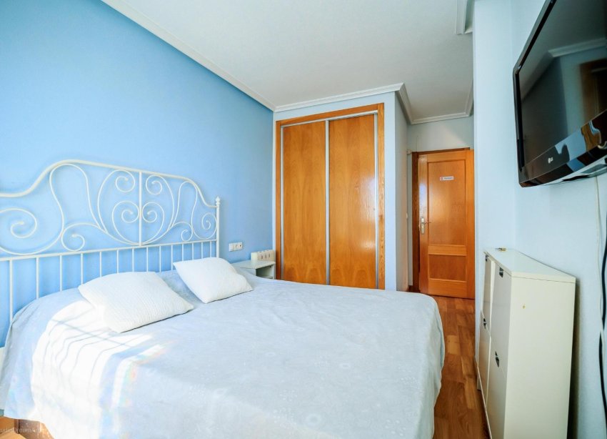 Resale - Apartment - Torrevieja - Centro