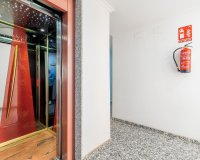 Resale - Apartment - Torrevieja - Centro