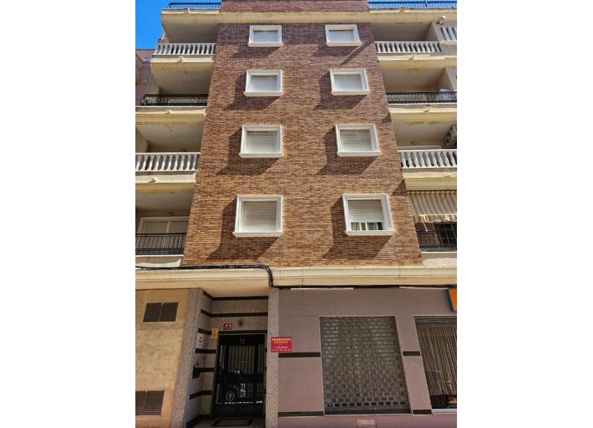 Resale - Apartment - Torrevieja - Centro