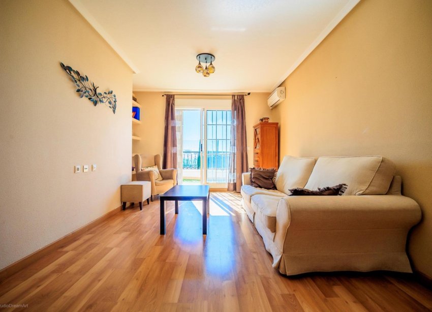 Resale - Apartment - Torrevieja - Centro