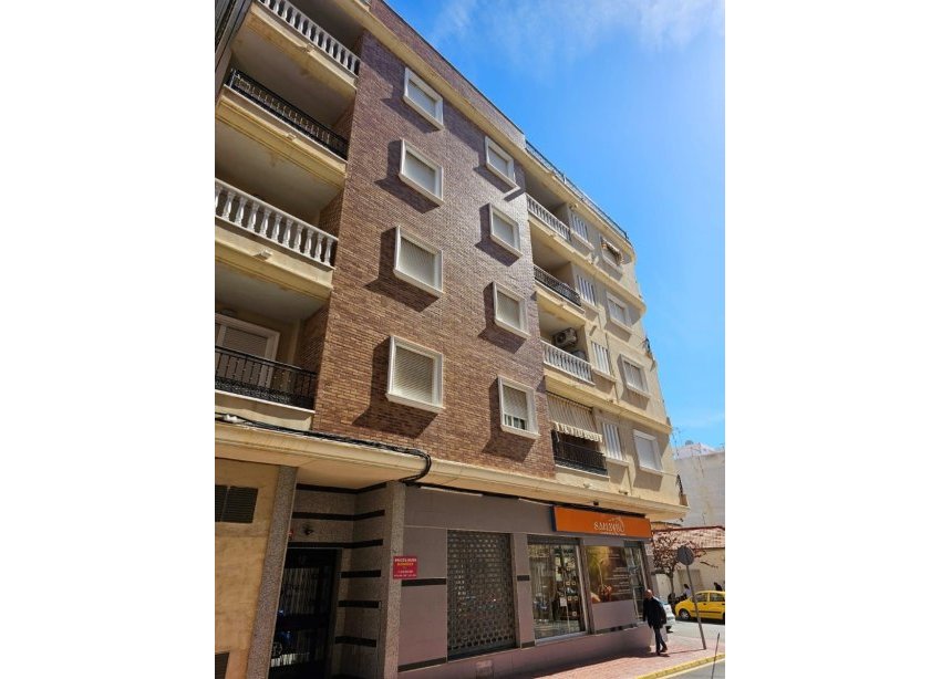 Resale - Apartment - Torrevieja - Centro