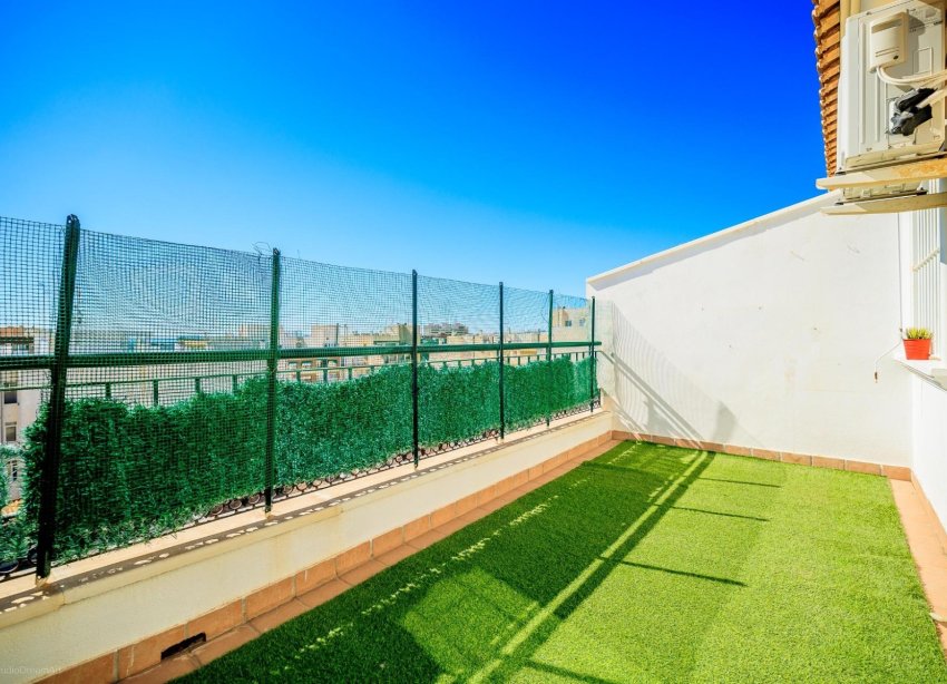 Resale - Apartment - Torrevieja - Centro