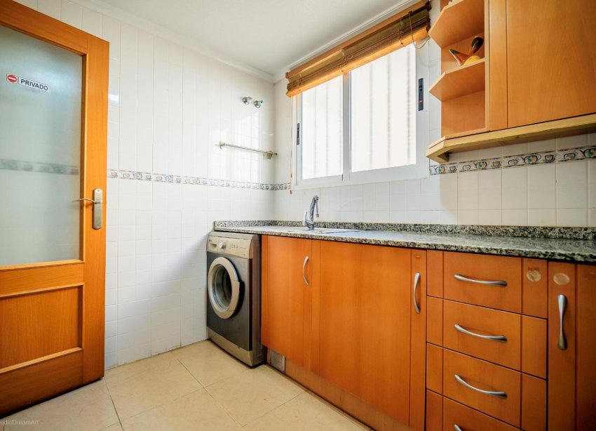 Resale - Apartment - Torrevieja - Centro