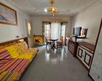 Resale - Apartment - Torrevieja - Centro