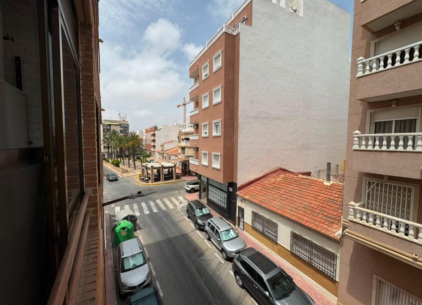 Resale - Apartment - Torrevieja - Centro