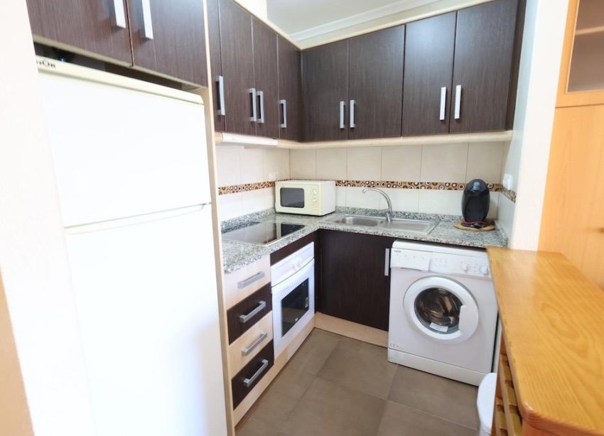 Resale - Apartment - Torrevieja - Centro