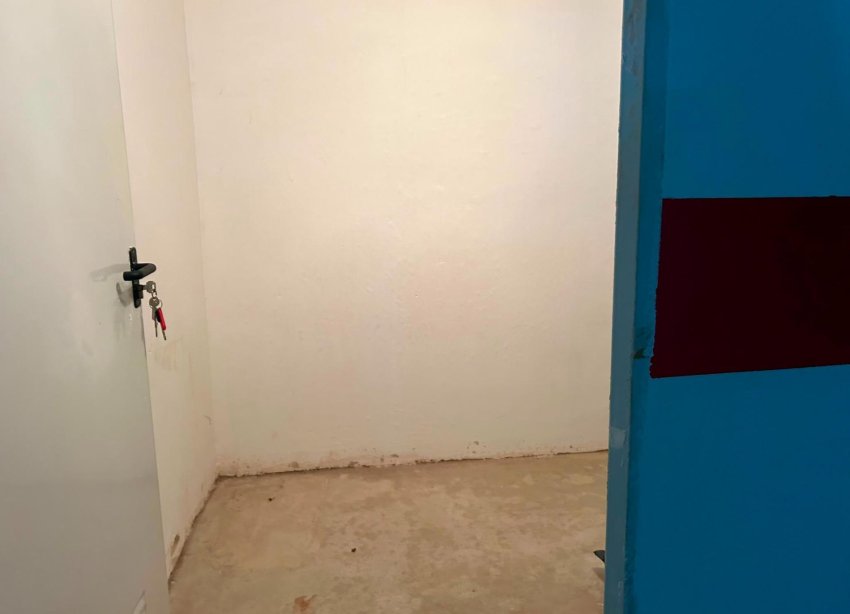 Resale - Apartment - Torrevieja - Centro