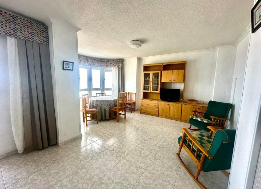 Resale - Apartment - Torrevieja - Centro