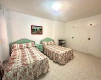 Resale - Apartment - Torrevieja - Centro