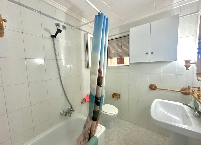 Resale - Apartment - Torrevieja - Centro