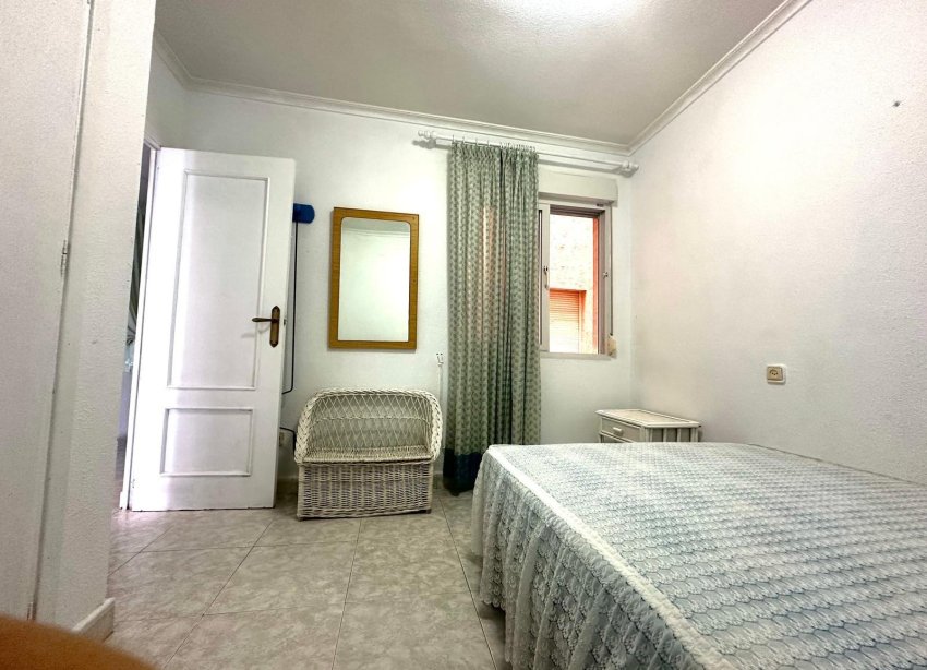 Resale - Apartment - Torrevieja - Centro