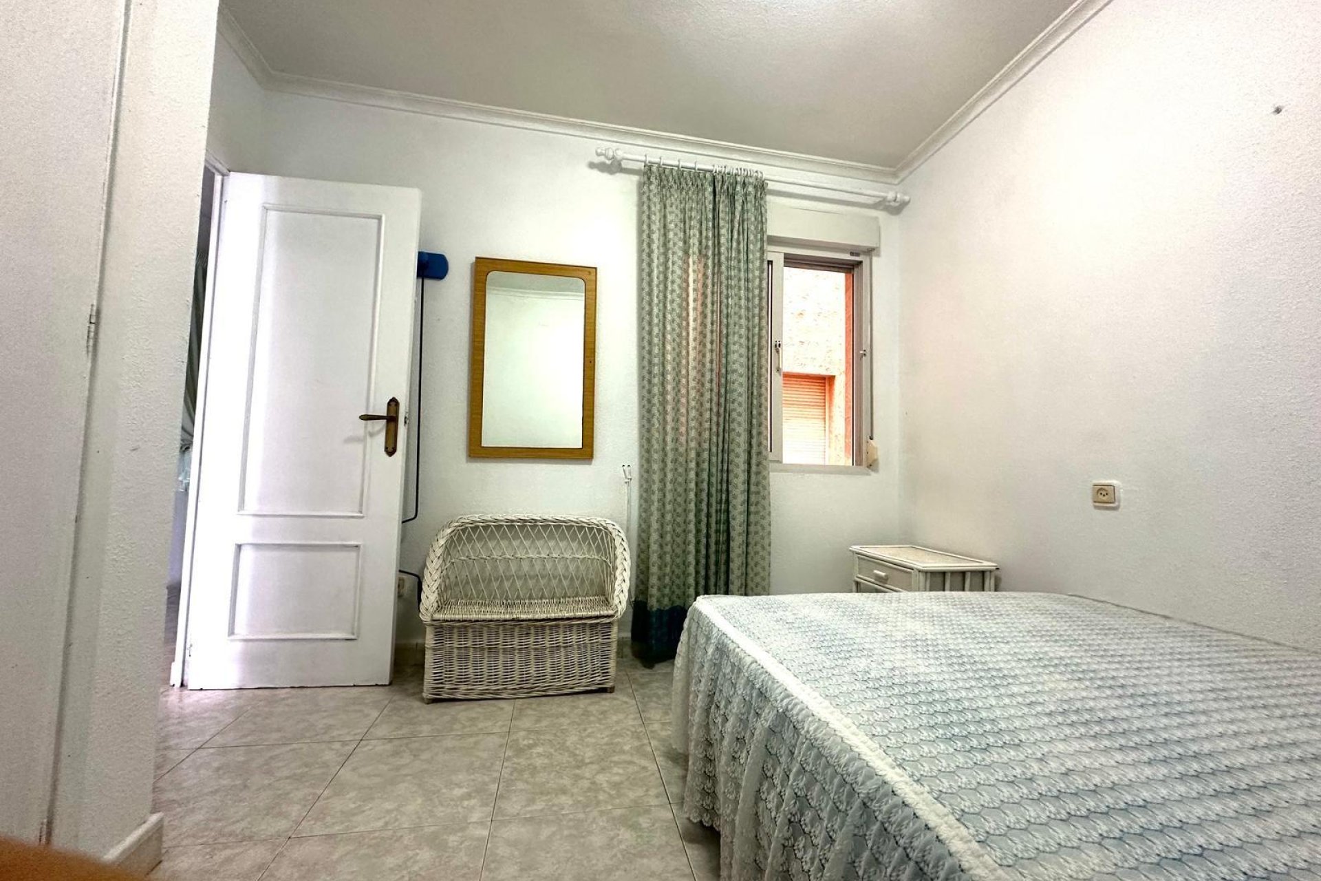 Resale - Apartment - Torrevieja - Centro