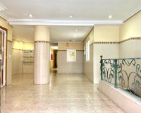 Resale - Apartment - Torrevieja - Centro