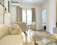 Resale - Apartment - Torrevieja - Centro