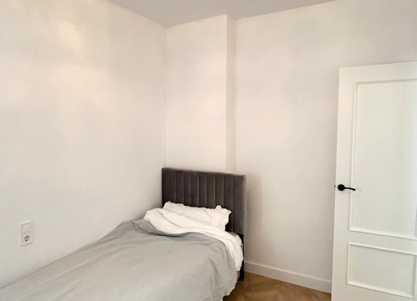Resale - Apartment - Torrevieja - Centro