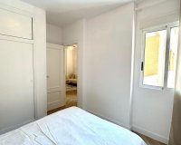 Resale - Apartment - Torrevieja - Centro