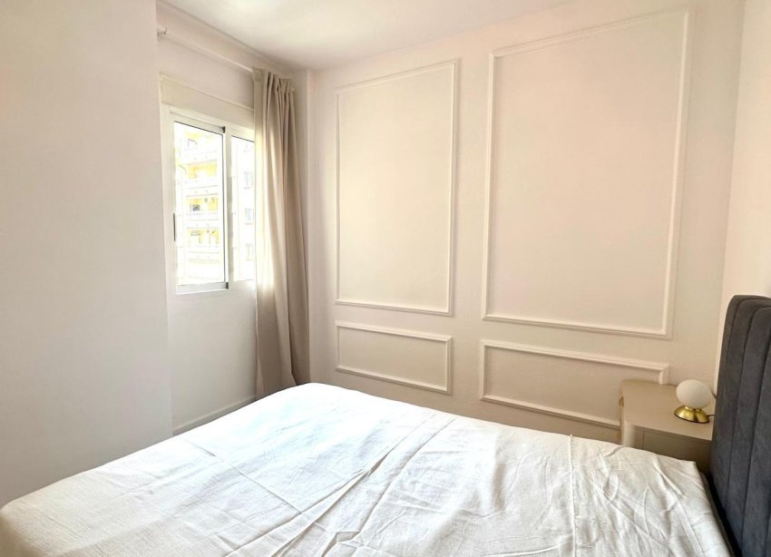Resale - Apartment - Torrevieja - Centro