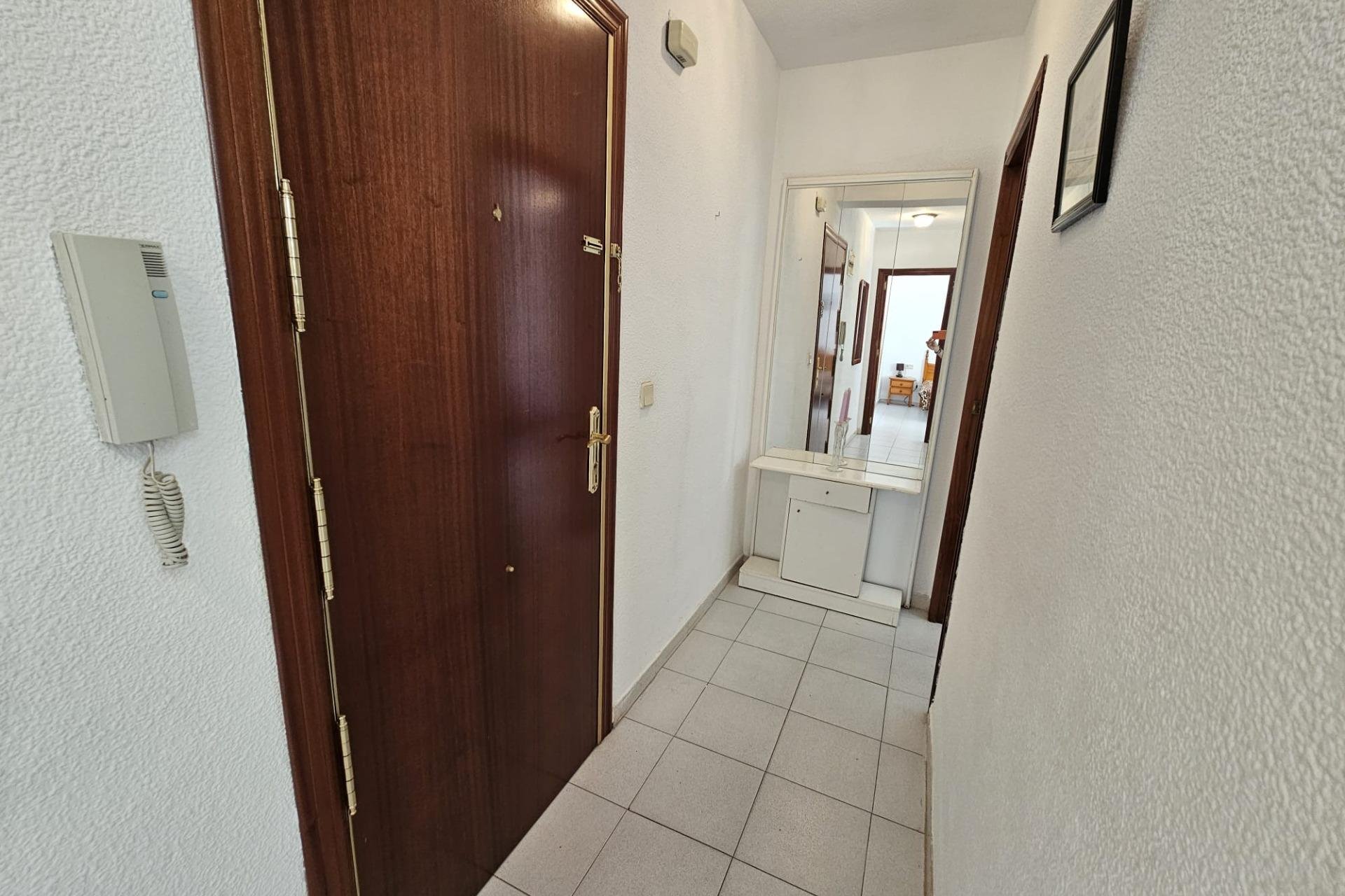 Resale - Apartment - Torrevieja - Centro