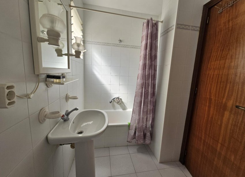Resale - Apartment - Torrevieja - Centro