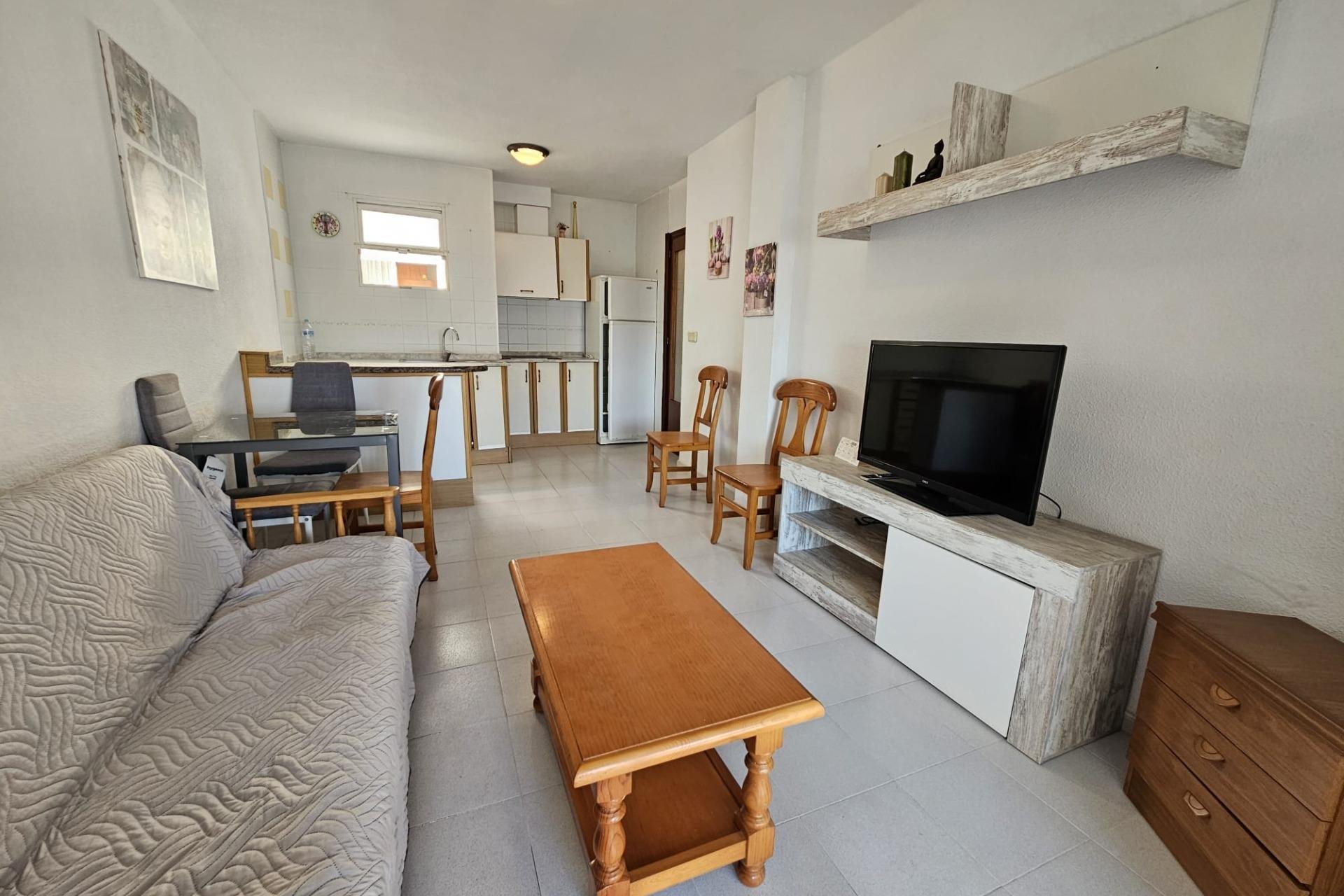 Resale - Apartment - Torrevieja - Centro