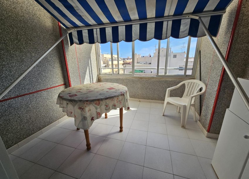 Resale - Apartment - Torrevieja - Centro