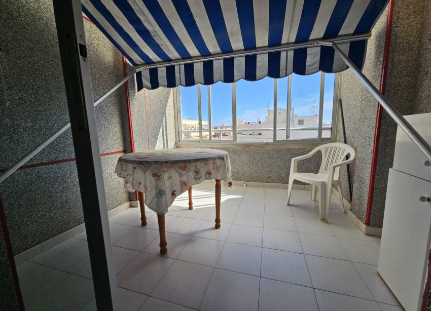 Resale - Apartment - Torrevieja - Centro