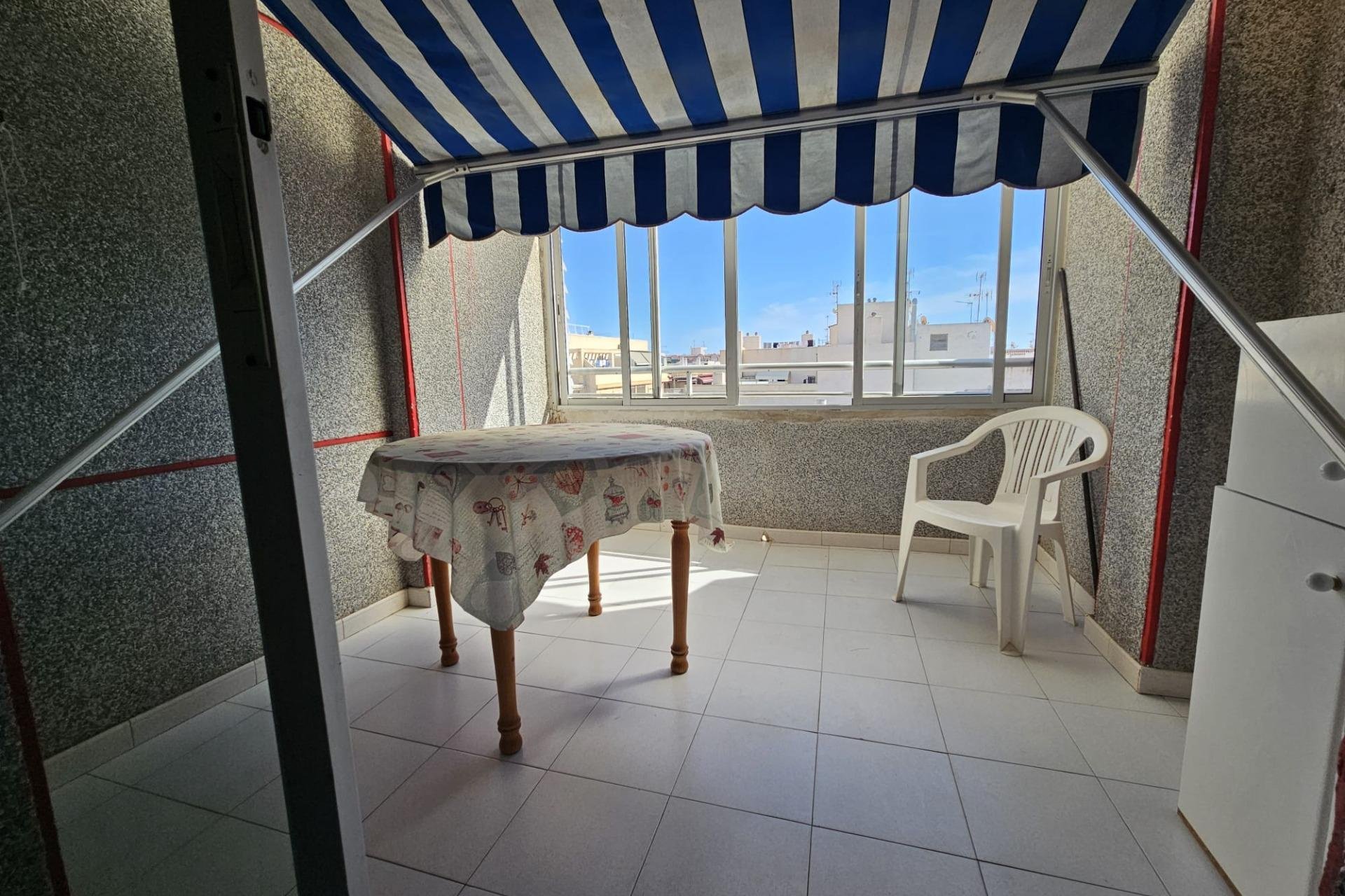 Resale - Apartment - Torrevieja - Centro
