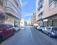 Resale - Apartment - Torrevieja - Centro
