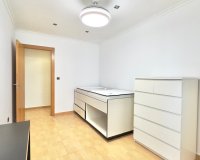 Resale - Apartment - Torrevieja - Centro