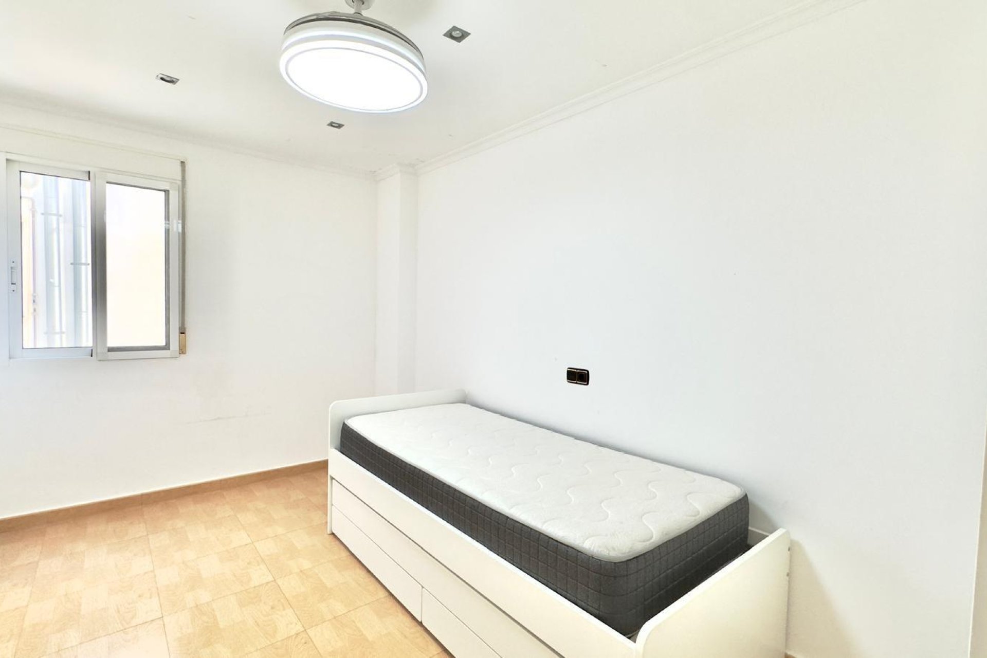 Resale - Apartment - Torrevieja - Centro
