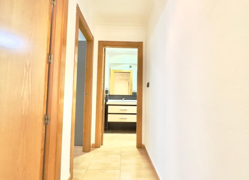 Resale - Apartment - Torrevieja - Centro