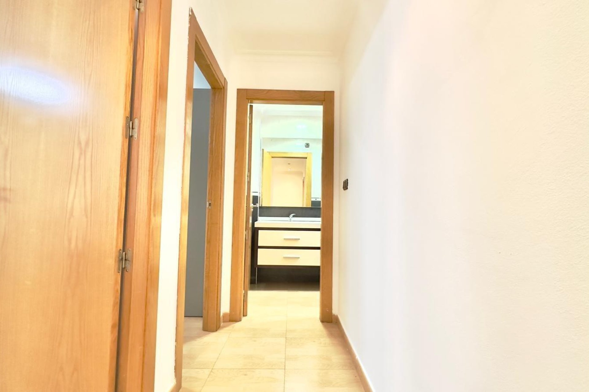 Resale - Apartment - Torrevieja - Centro
