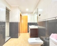 Resale - Apartment - Torrevieja - Centro