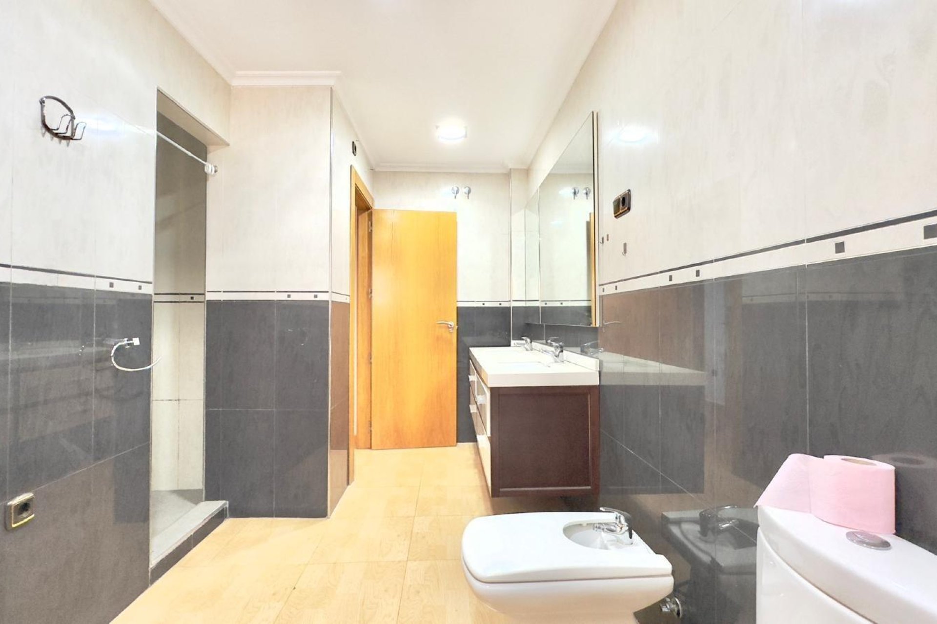 Resale - Apartment - Torrevieja - Centro