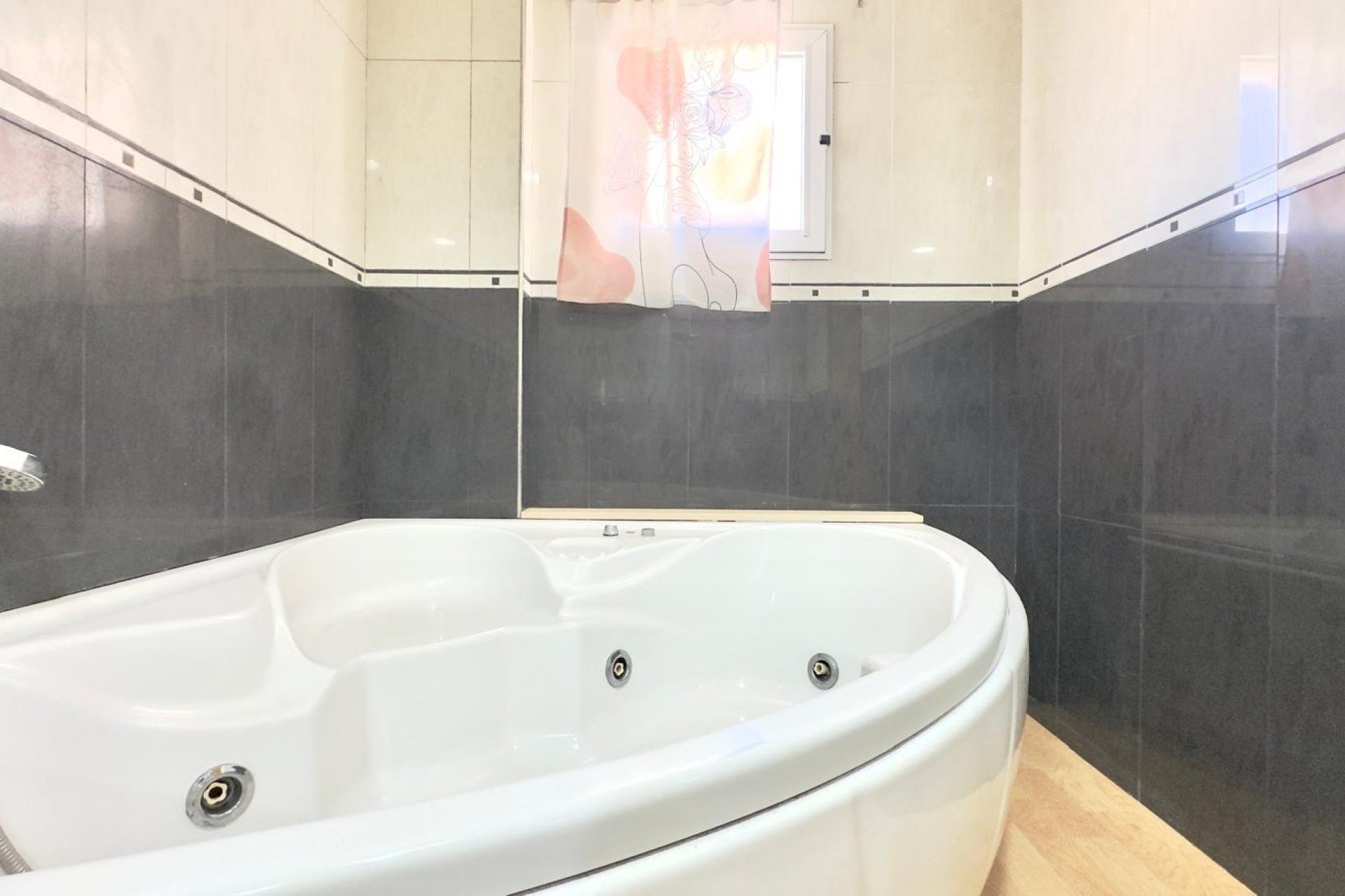 Resale - Apartment - Torrevieja - Centro