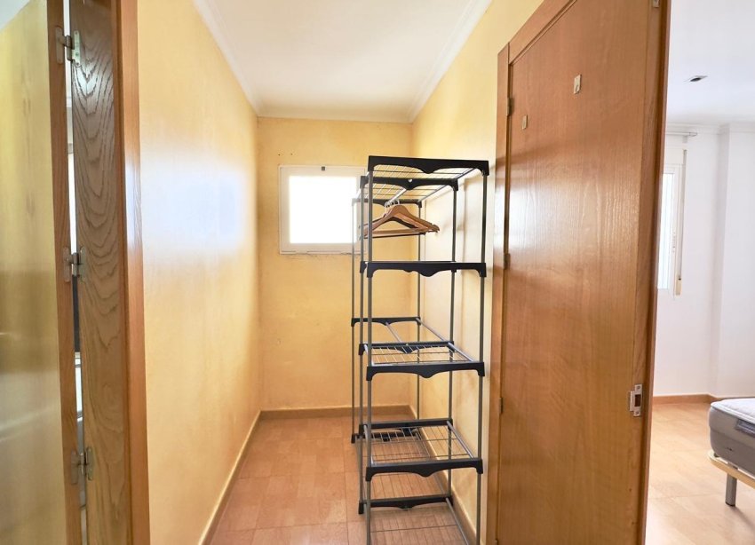Resale - Apartment - Torrevieja - Centro