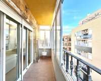 Resale - Apartment - Torrevieja - Centro