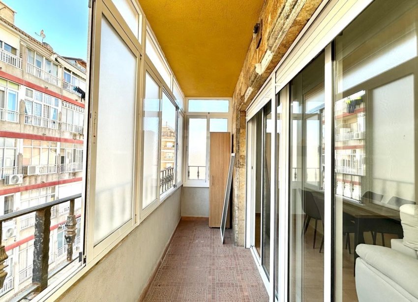Resale - Apartment - Torrevieja - Centro