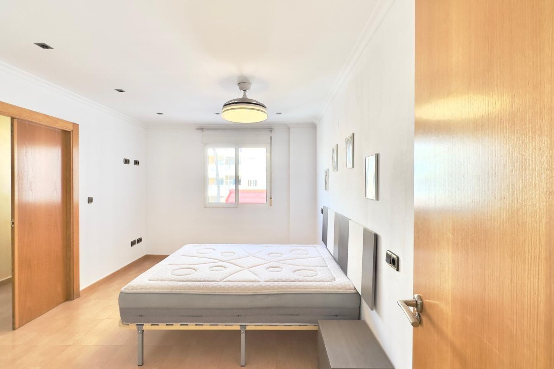 Resale - Apartment - Torrevieja - Centro