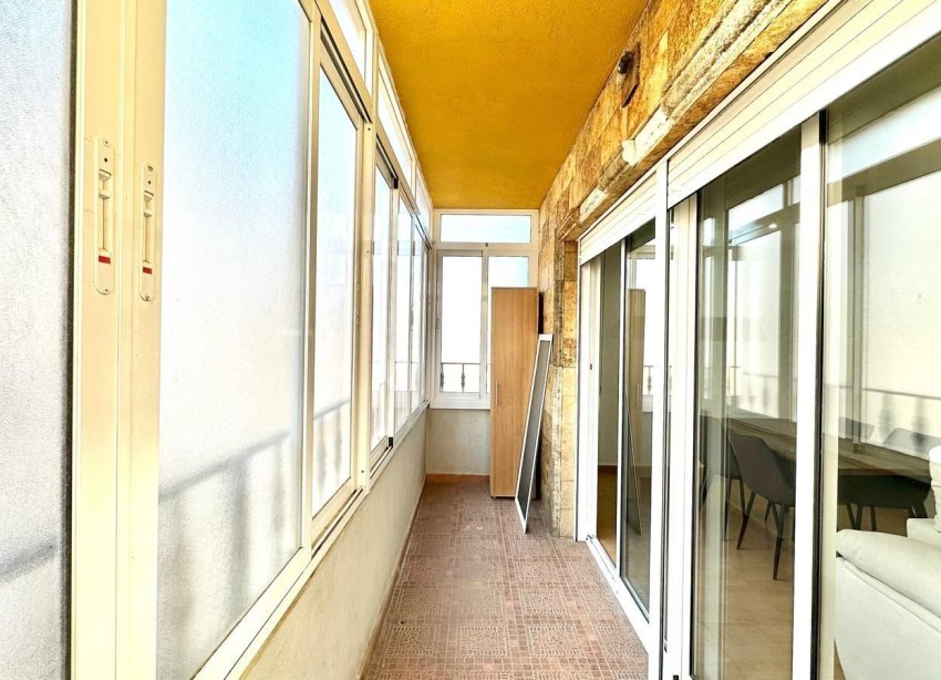 Resale - Apartment - Torrevieja - Centro
