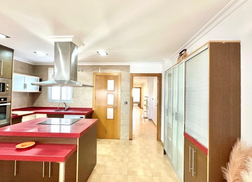 Resale - Apartment - Torrevieja - Centro