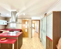 Resale - Apartment - Torrevieja - Centro