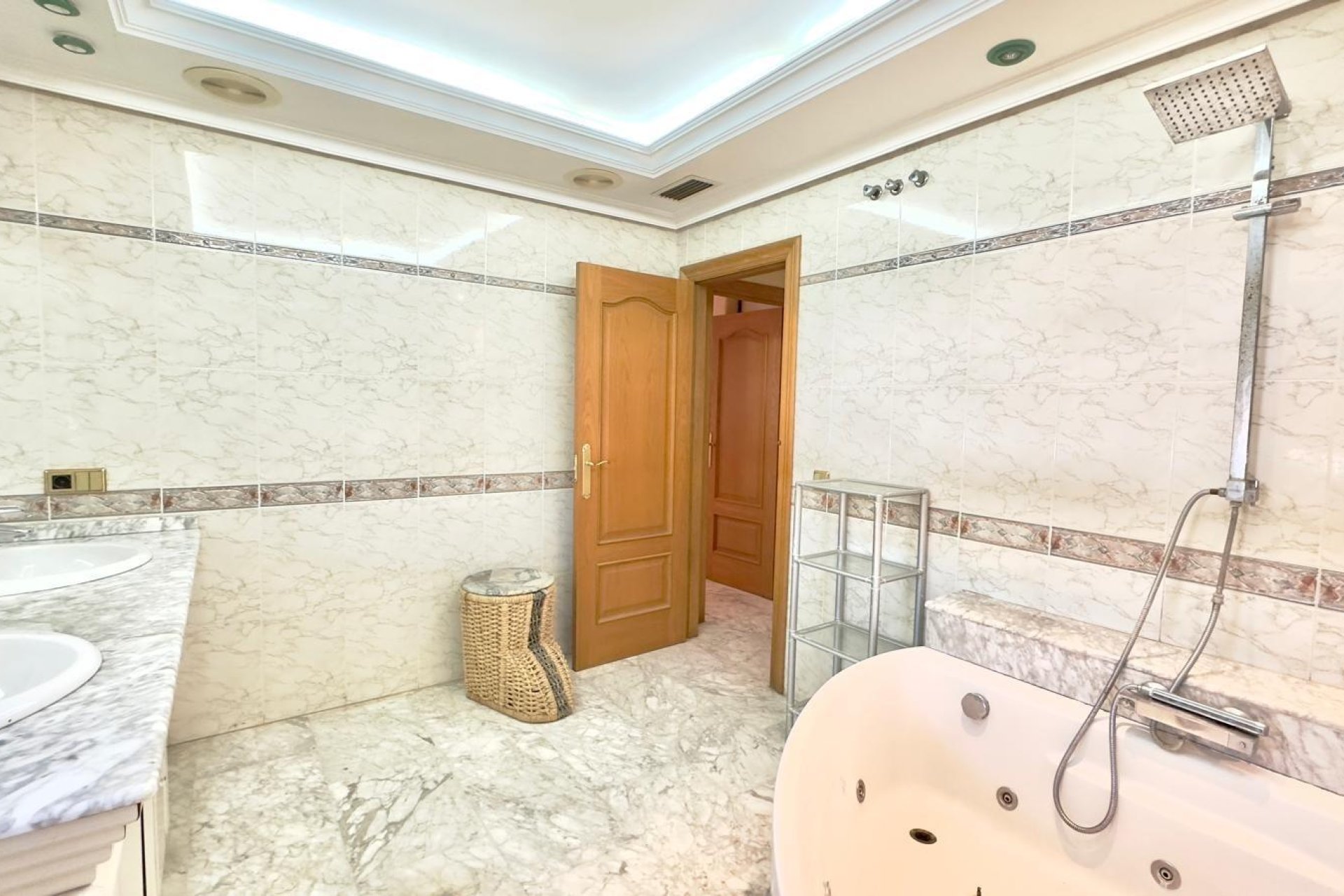 Resale - Apartment - Torrevieja - Centro