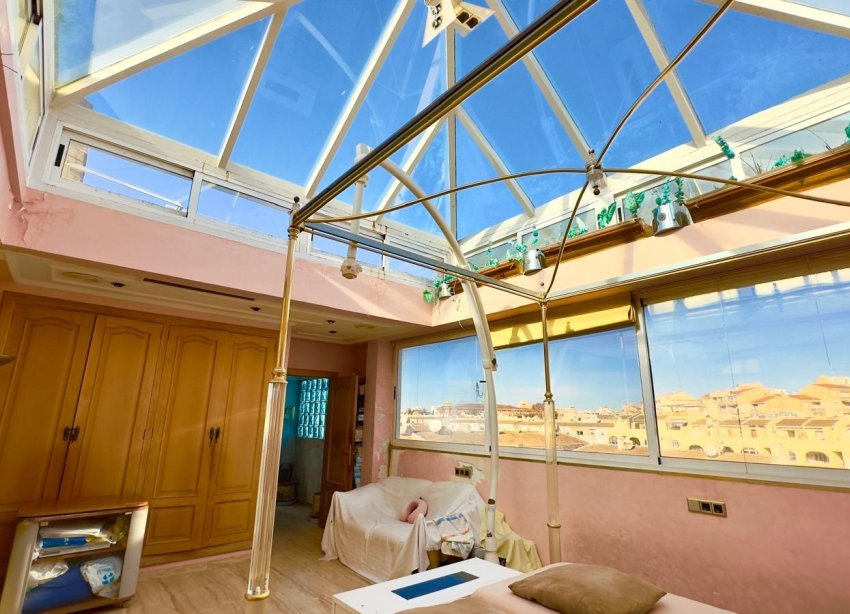 Resale - Apartment - Torrevieja - Centro