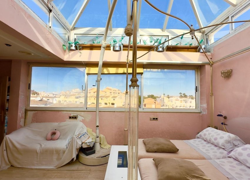 Resale - Apartment - Torrevieja - Centro