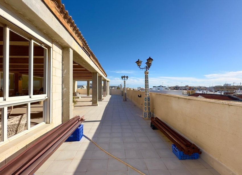 Resale - Apartment - Torrevieja - Centro