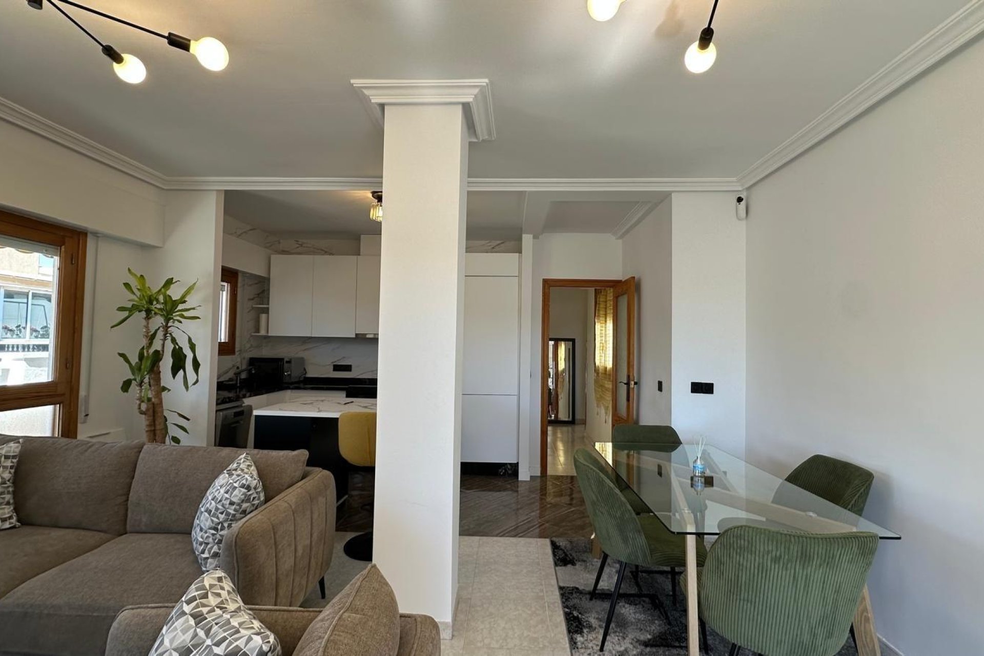 Resale - Apartment - Torrevieja - Centro