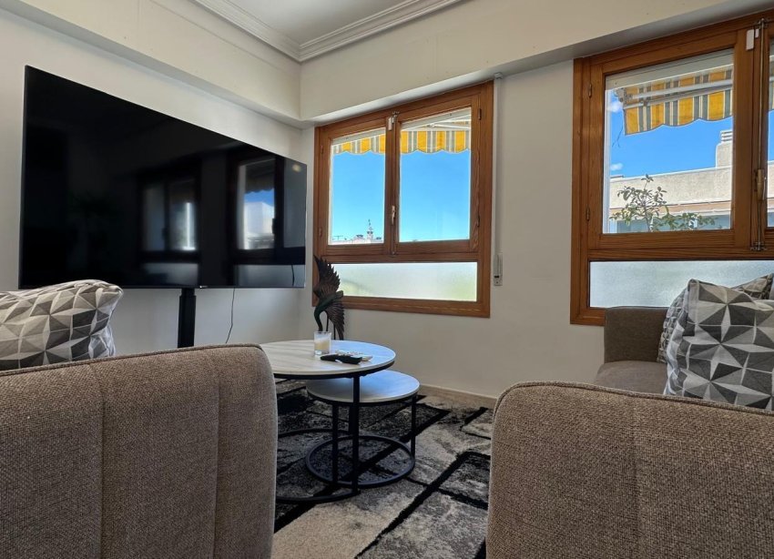 Resale - Apartment - Torrevieja - Centro