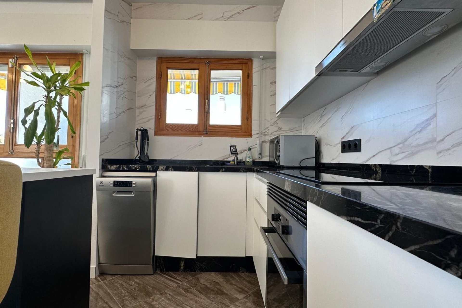 Resale - Apartment - Torrevieja - Centro